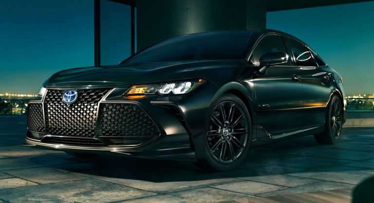 2022 Toyota Avalon Drops AWD And TRD, Starts From $36,375 For Its Final ...