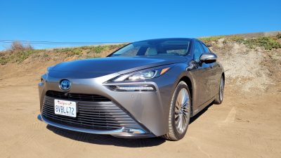 Quick Spin: The Toyota Mirai Is A Comfortable And Stylish Fuel Cell ...