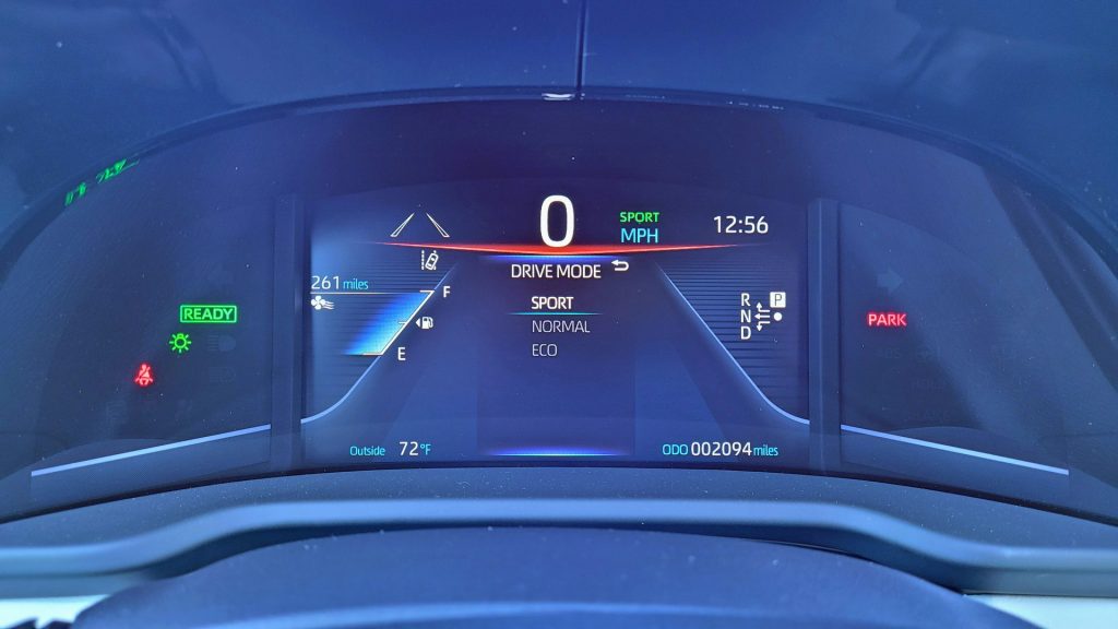 Quick Spin: The Toyota Mirai Is A Comfortable And Stylish Fuel Cell ...