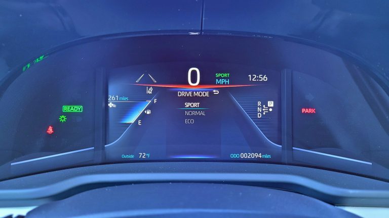 Quick Spin: The Toyota Mirai Is A Comfortable And Stylish Fuel Cell 