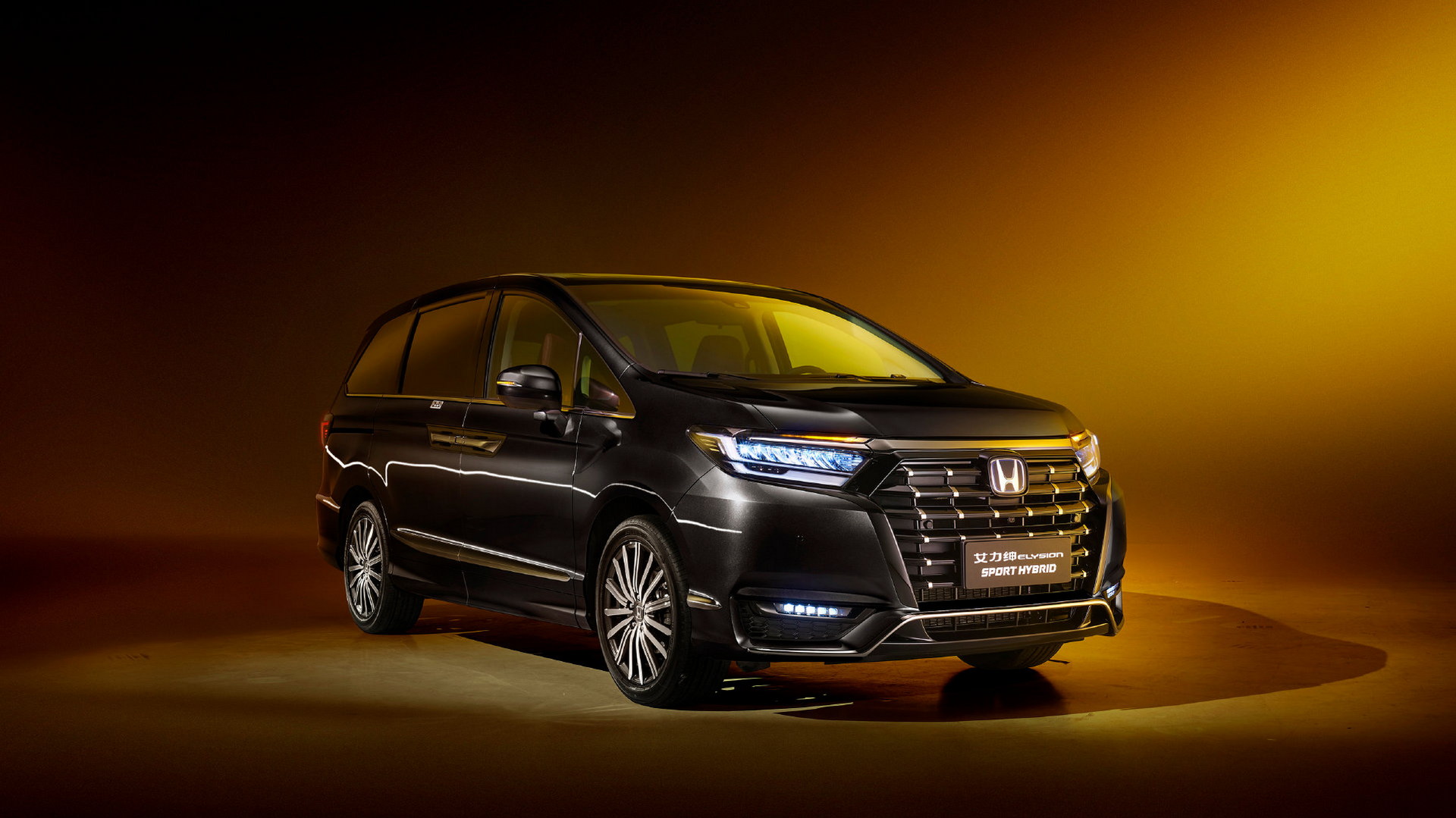 Honda Elysion Is A ChinaOnly Minivan Based On The JDM Odyssey Carscoops