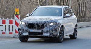 2023 Bmw X5 Forum 2023 Bmw X5 Spied With Subtle Updates Should Arrive Late This Year Carscoops