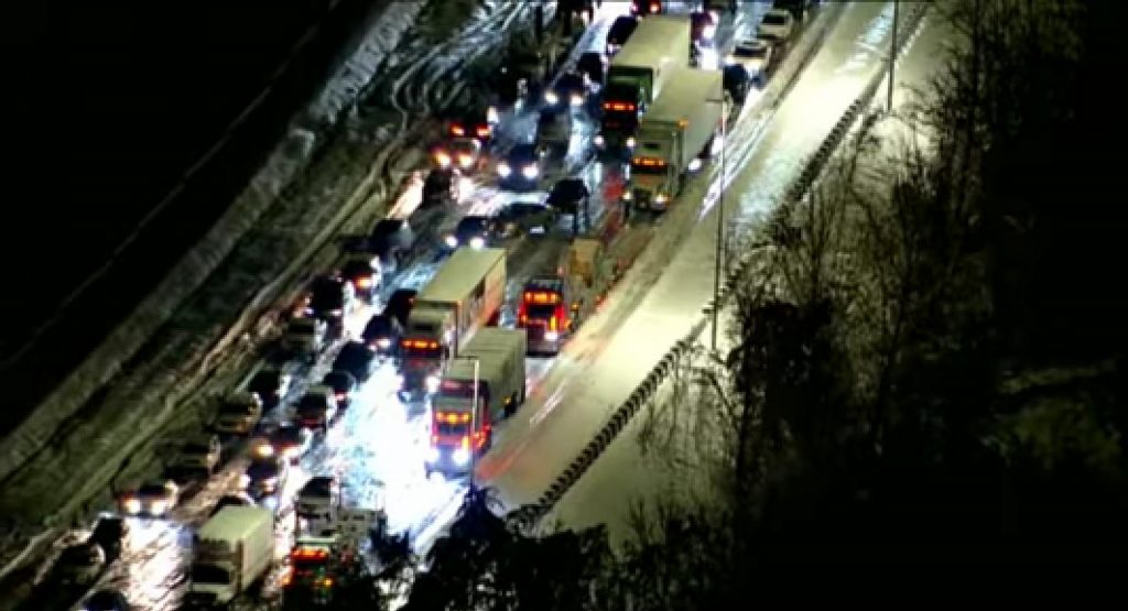  Hundreds Of Motorists Stuck For Over 19 Hours On Virginia’s I-95 After Snowstorm Causes Six Truck Pileup