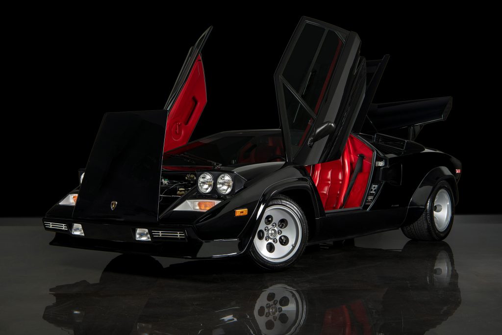 Does This 9k Mile Lamborghini Countach 5000 S Justify Its $745,000 ...