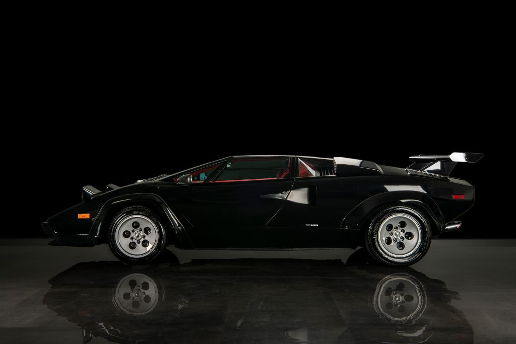 Does This 9k Mile Lamborghini Countach 5000 S Justify Its $745,000 ...