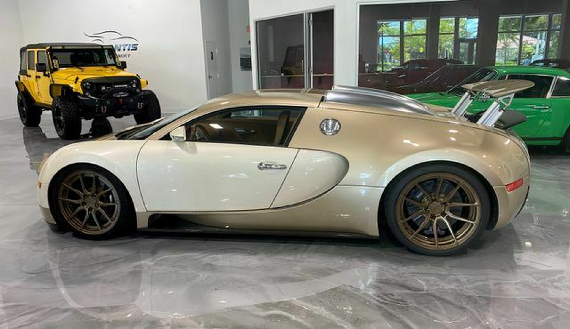 For $1.6 Million, Will You Go For A One Of A Kind Beige Bugatti Veyron ...