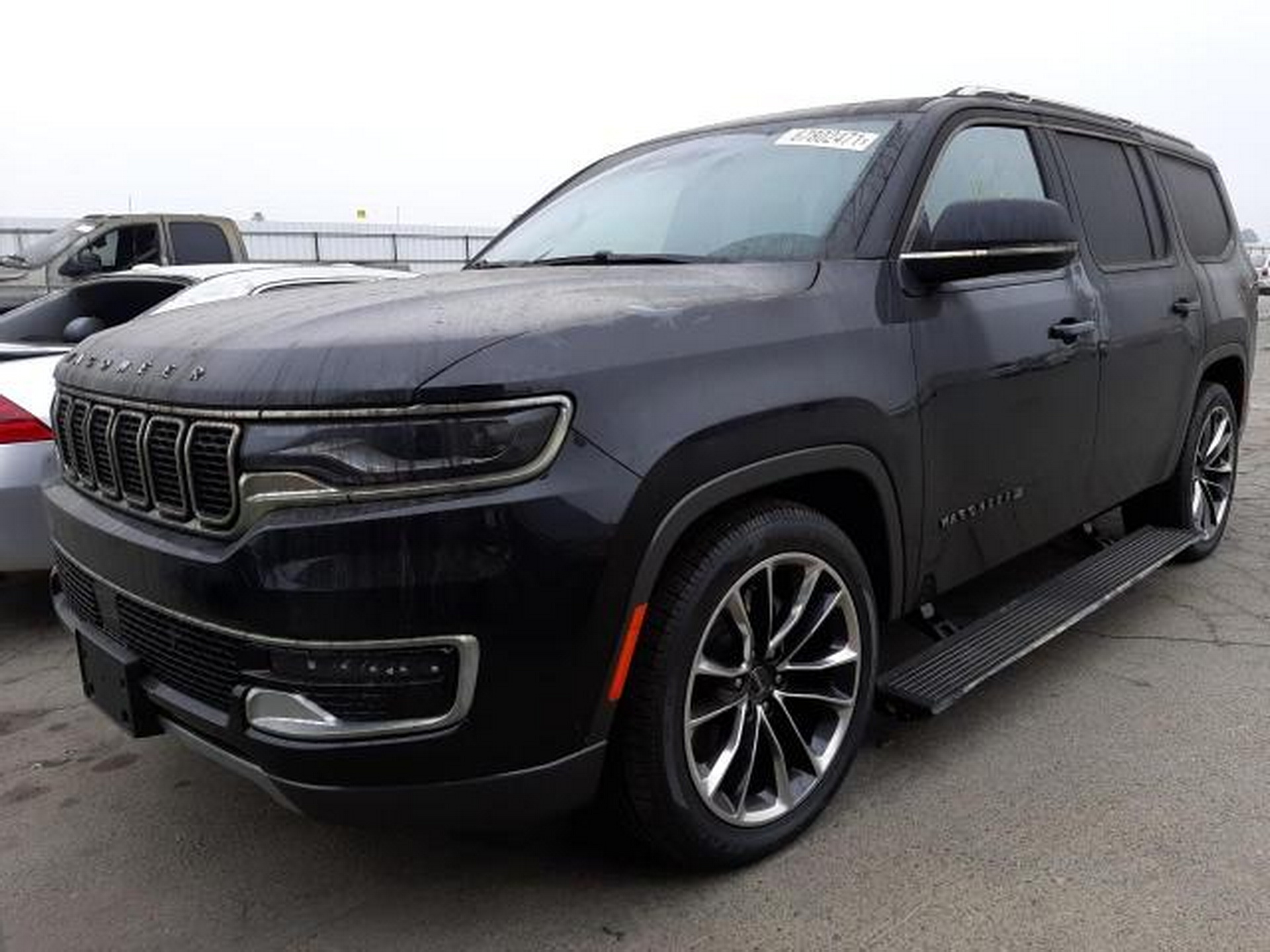 Mystery Of “Damaged” Yet Clean Looking New 2022 Jeep Wagoneer Solved ...