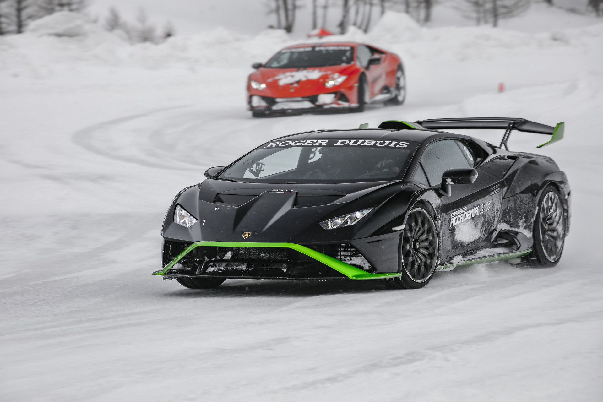 Lamborghinis Just Want To Have Fun In The Snow | Carscoops