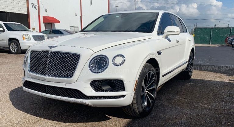 The US Postal Service Has A Bentley Bentayga And It’s Up For Auction ...