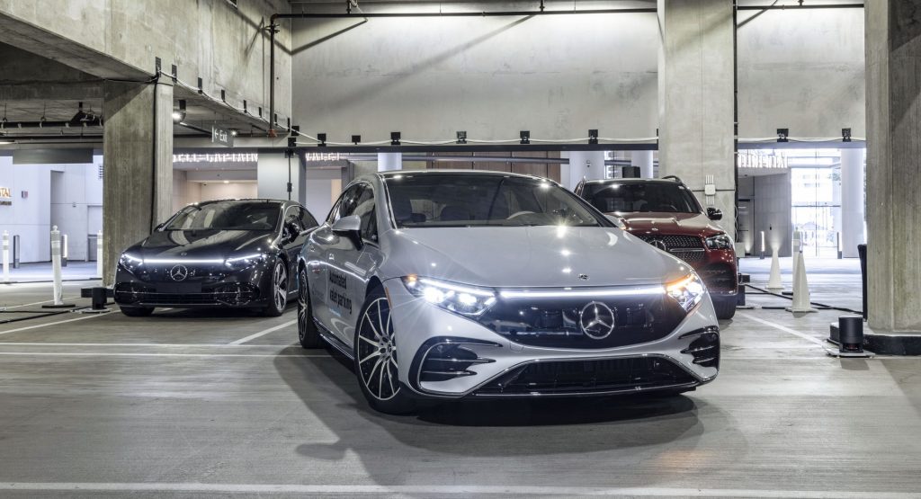  Mercedes Demonstrates Automated Valet Parking With EQS At LA Hotel