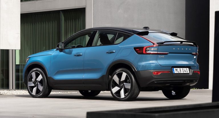 Volvo Introduces Cheaper, Single-Motor C40 Recharge, Facelifts XC40 ...