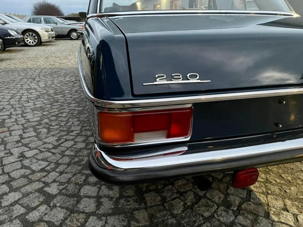 This 50-Year-Old Mercedes W114 Comes From A Time When Cars Were ...