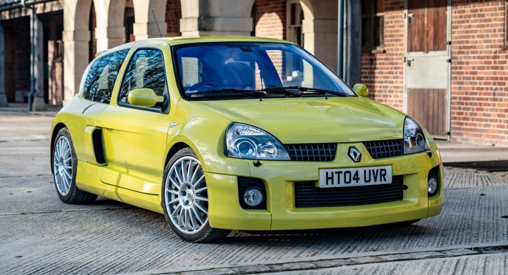 Hick strand verbinding verbroken A 2004 Renault Clio V6 Phase 2 Just Sold For A Record $120,000 | Carscoops