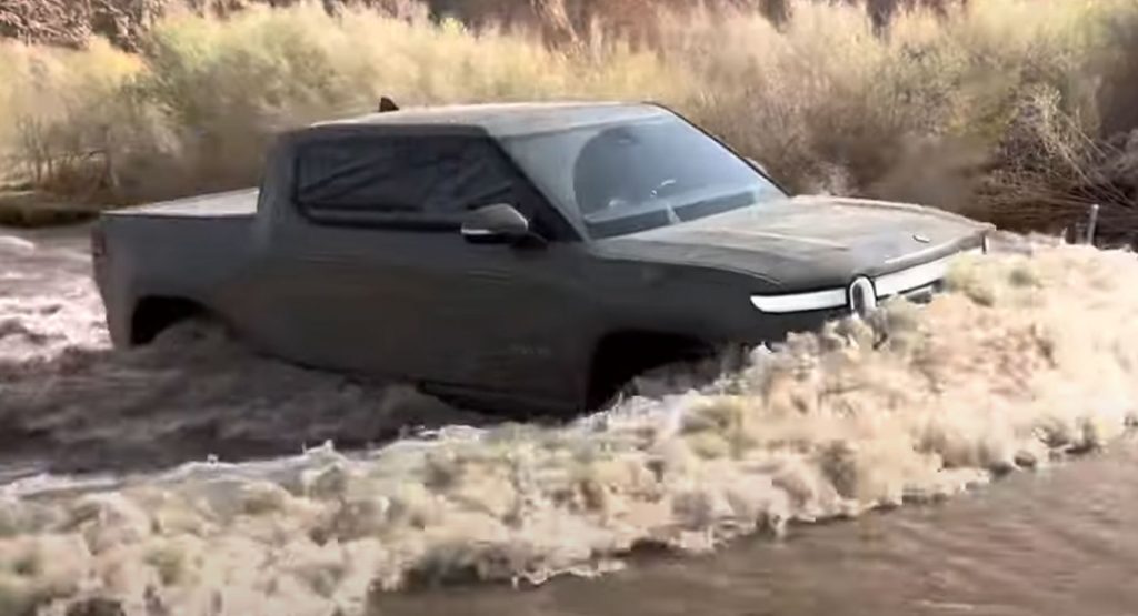  Rivian R1T Drives Through Water Crossing On Mojave Trail With Ease