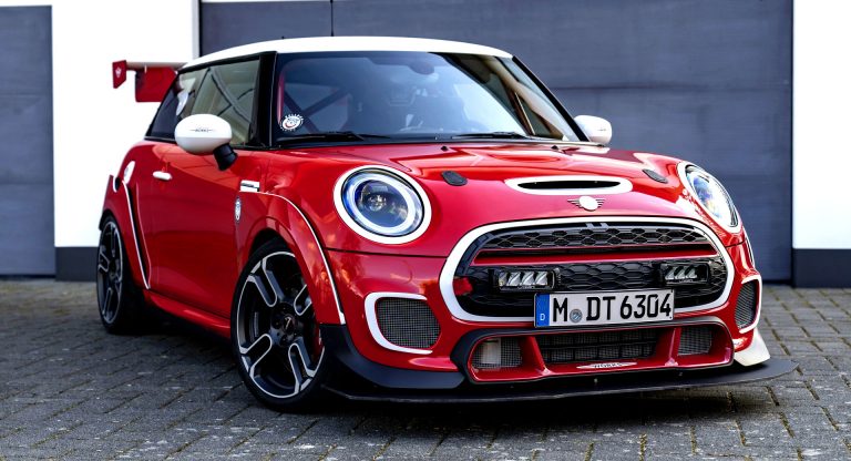 After 10 Years, MINI Returns To 24H Nurburgring Race With John Cooper ...