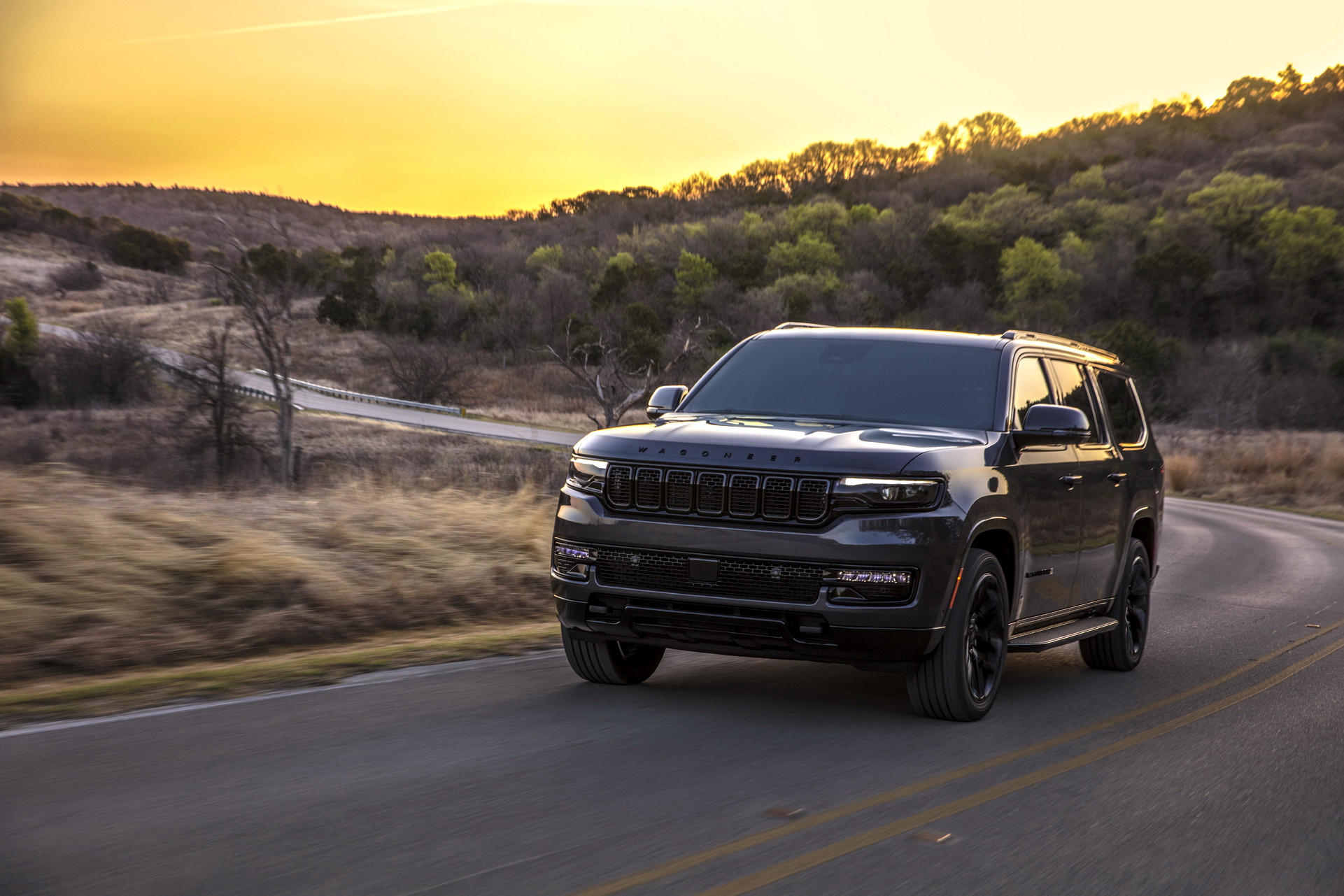 Jeep Grand Wagoneer 2023