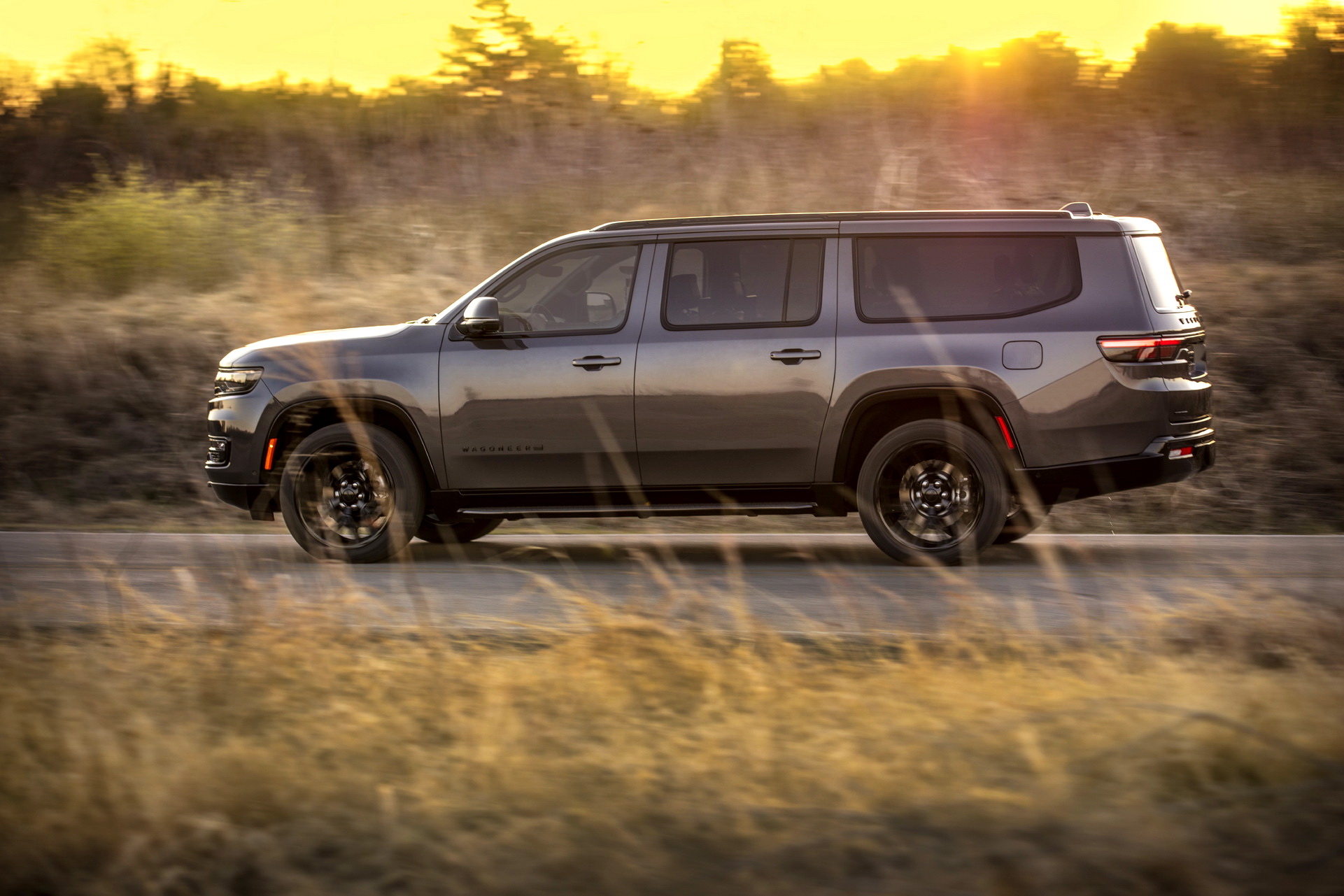 Jeep Grand Wagoneer l 2023