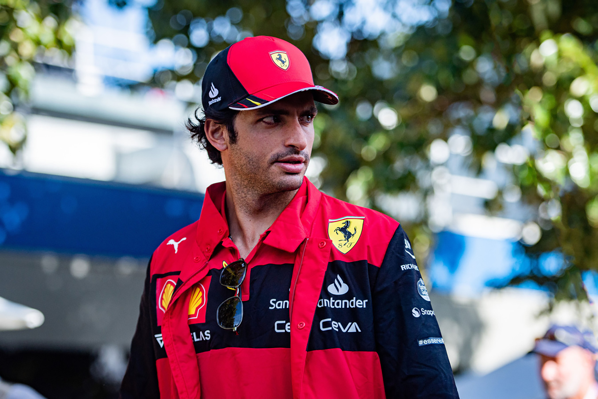 Carlos Sainz Extends His Contract With Ferrari Through 2024 - WebTimes
