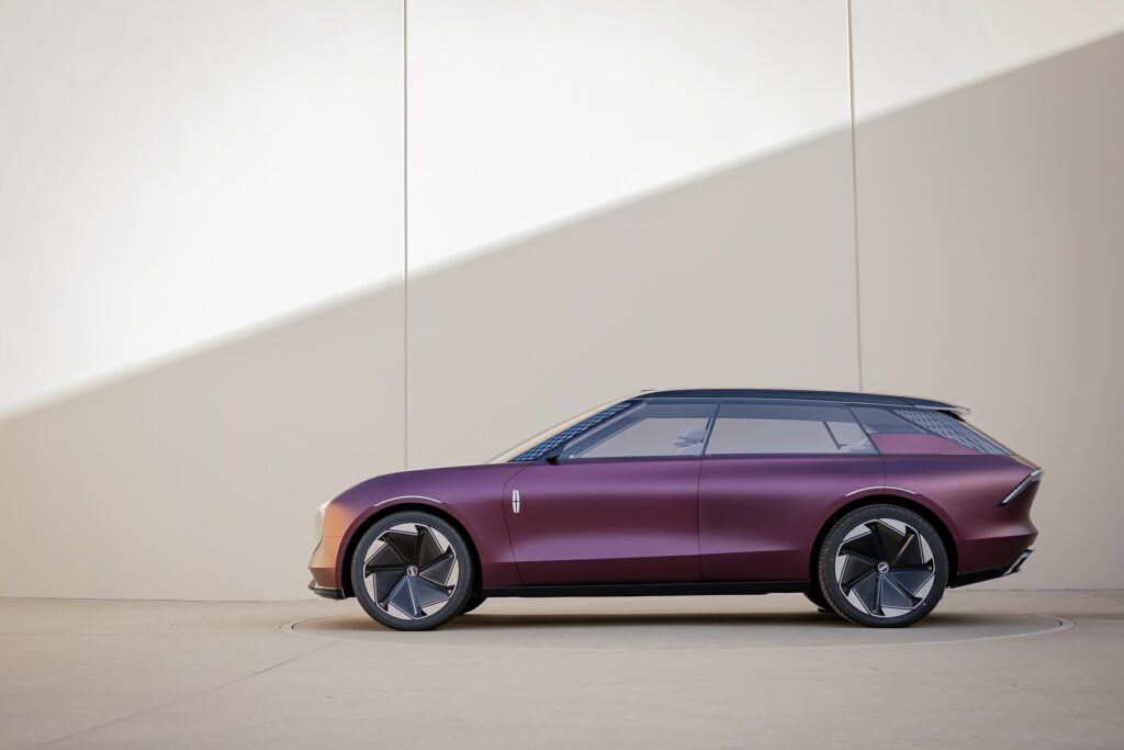 New Lincoln Star Electric SUV Concept Debuts In Detroit With A New Lick Of  Purple Paint