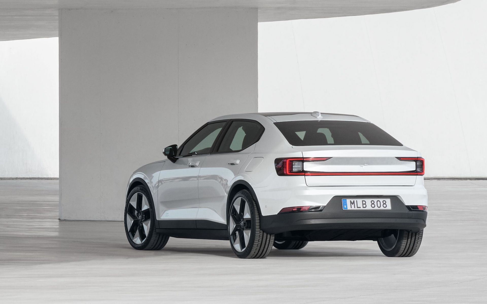 2023 Polestar 2 EV Gets Longer Real-World Electric Range, New Colors ...