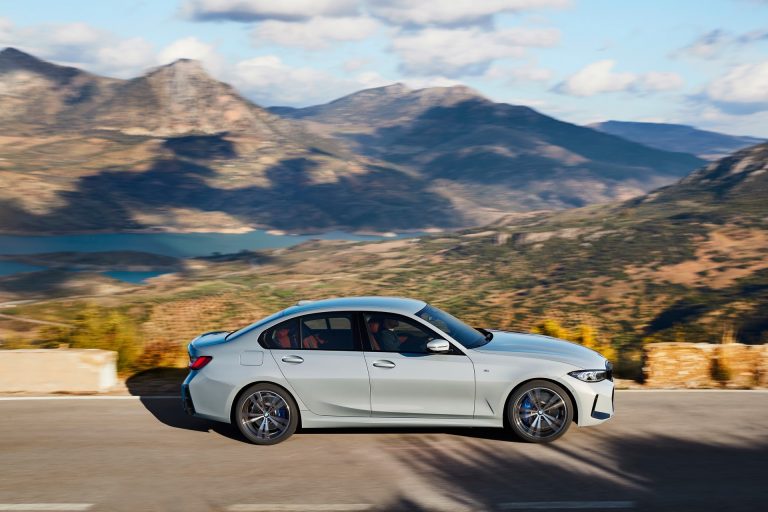 The 2023 BMW 3-Series Facelift Proves That Good Looking Bimmers Can ...