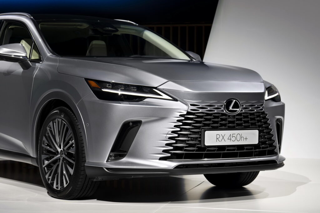 2023 Lexus RX Breaks Cover With Evolutionary Styling And A 367 HP