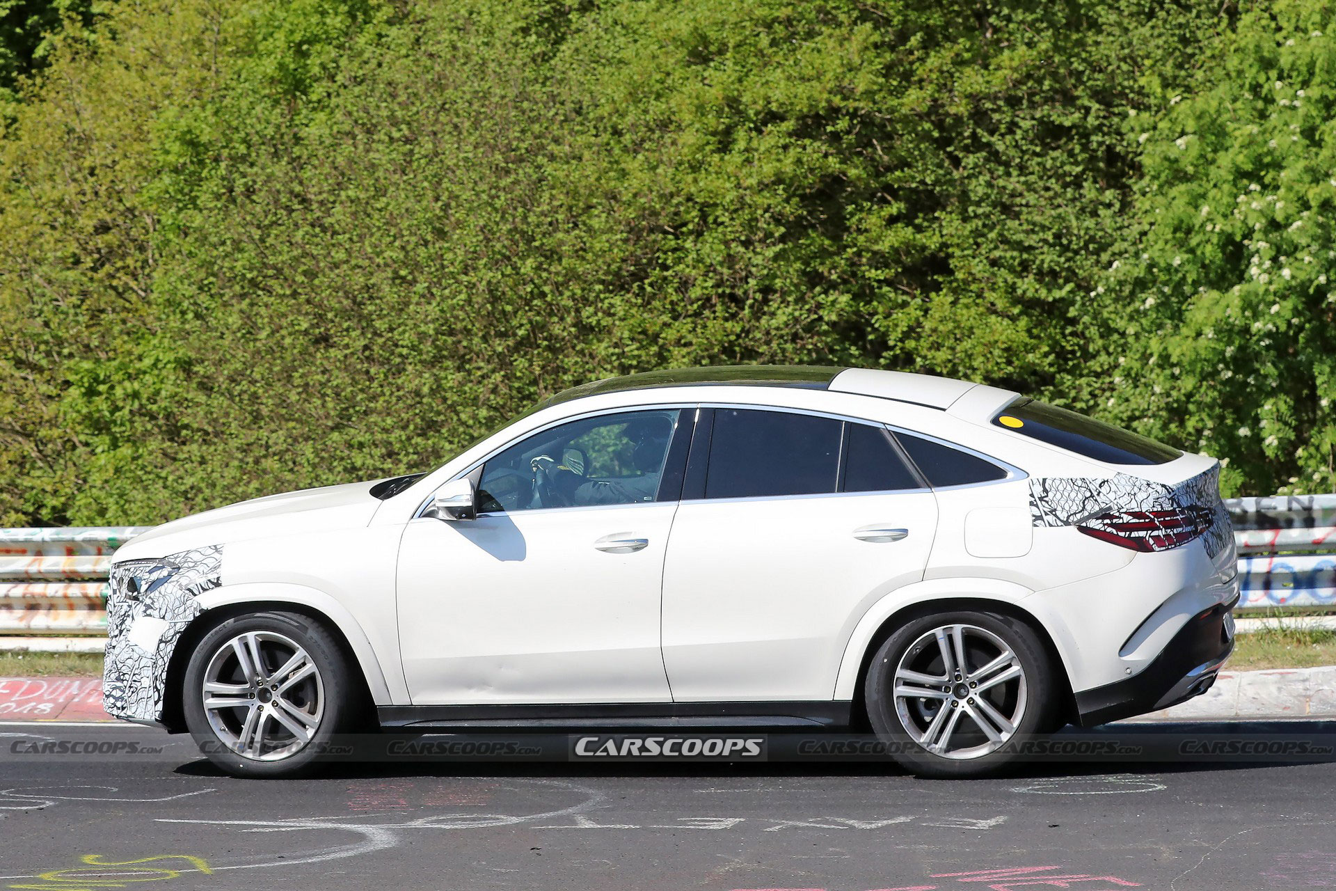 2023 Mercedes Gle Coupe Hits The Ring With Minor Styling Updates 