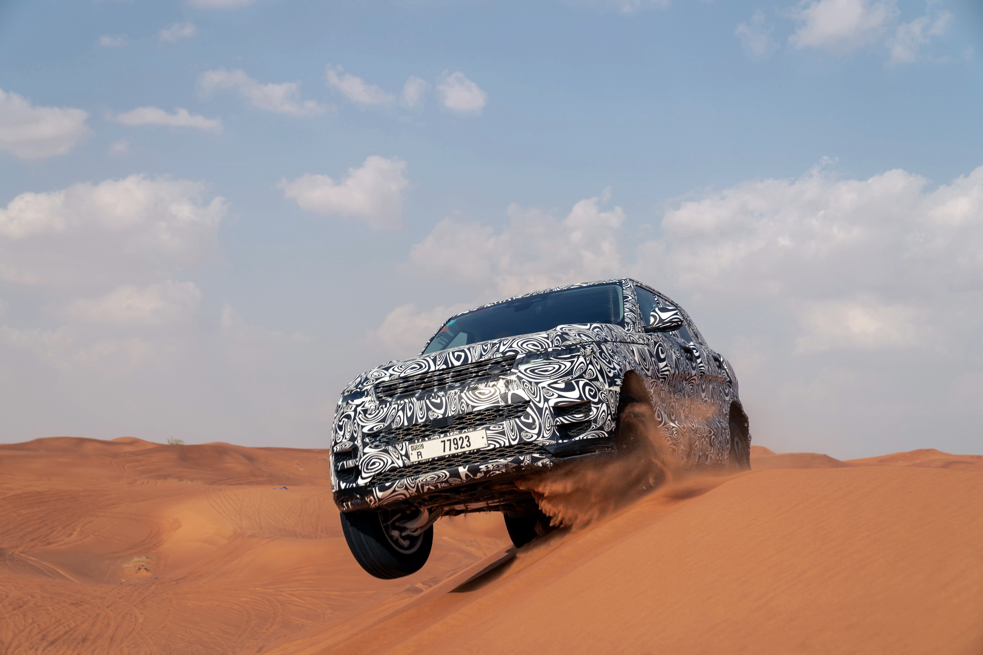 2023 Range Rover Sport Proves Coolly Capable On- or Off-Road