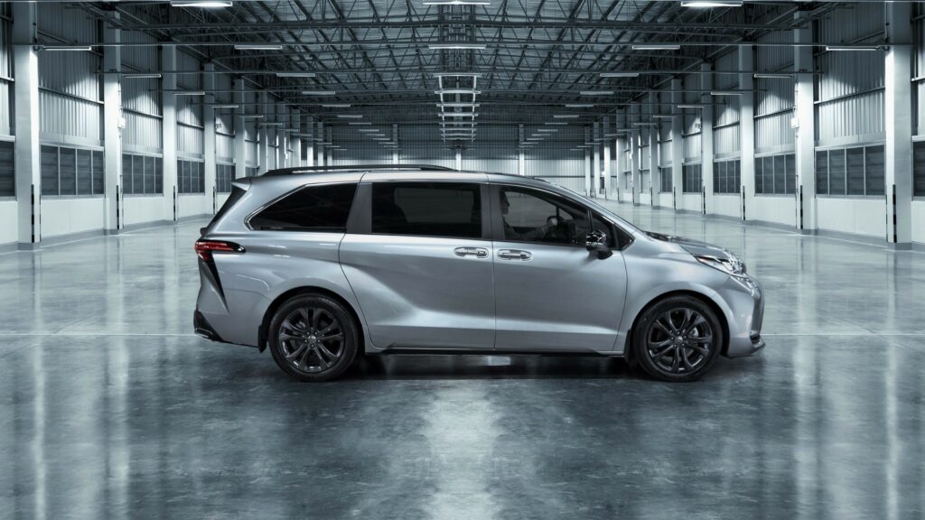 2023 Toyota Sienna Celebrates A Quarter Century With New 25th ...