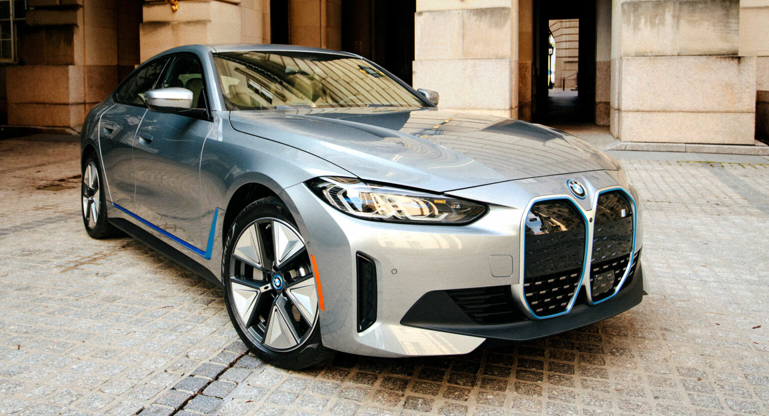 We’re Driving The BMW i4 eDrive40, What Do You Want To Know?  Carscoops