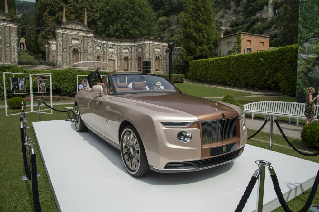 Rolls-Royce Boat Tail struts its uber-opulence at Villa d'Este - CNET