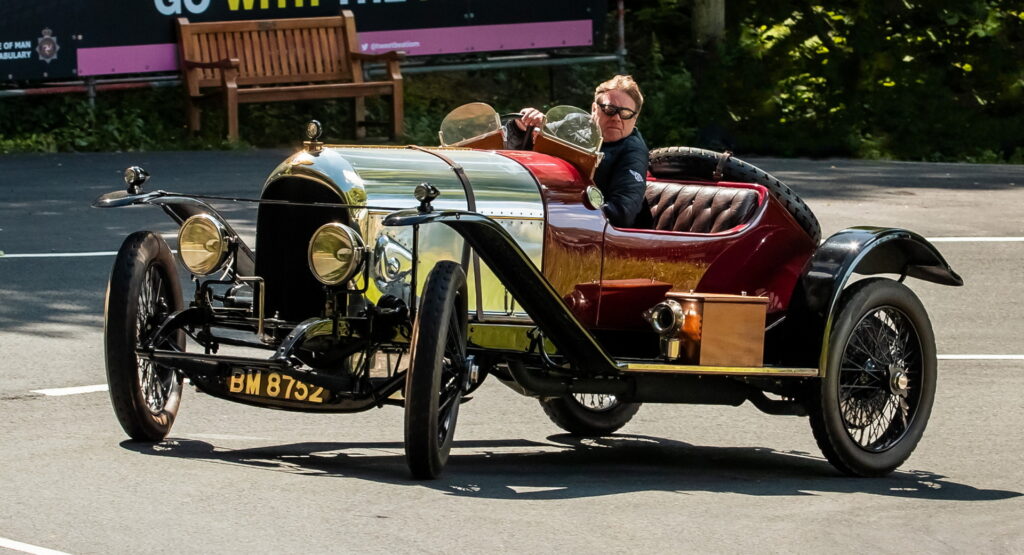  Earliest Bentley In Existence Returns To Isle Man To Celebrate Centenary Of Team Victory