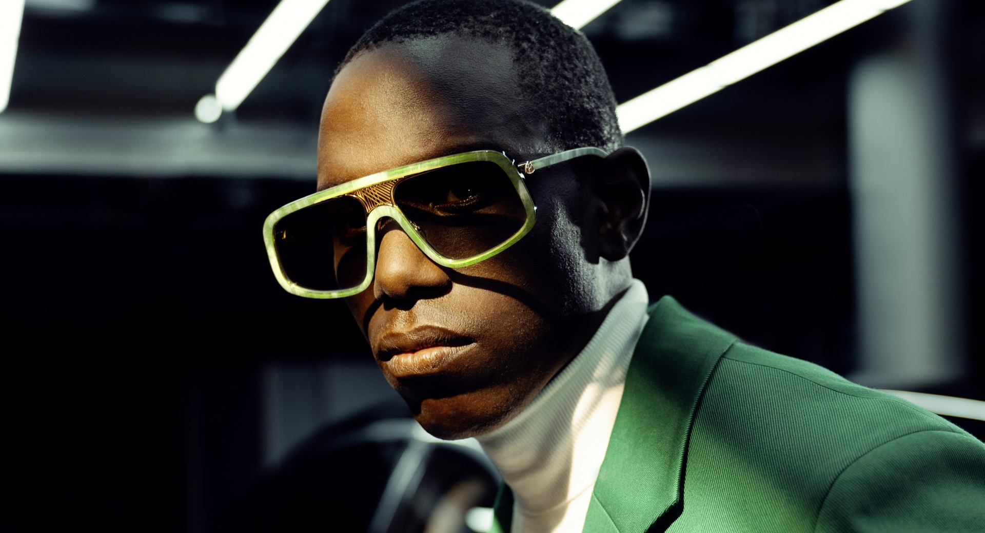 Louis Vuitton men/women very rare Multi Millionaire Sunglasses White Gold  Trim