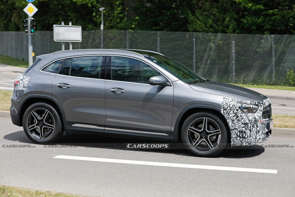 Facelifted Mercedes GLA Spied With Minor Updates | Carscoops