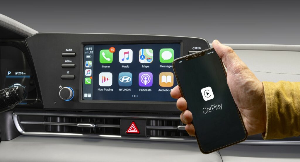 Apple CarPlay will soon allow users to pay for gas in the car with