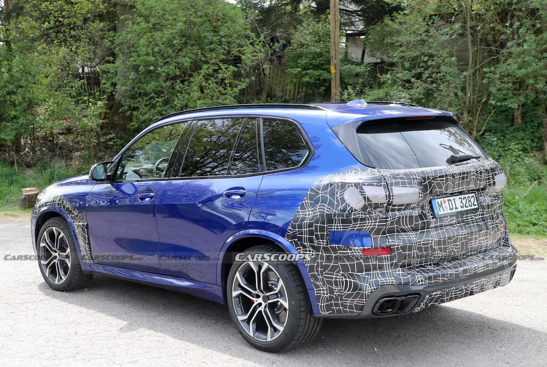 Facelifted 2024 BMW X5 M60i Won’t Get Big Brother X5 M’s Sportier