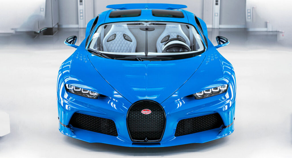 Bugatti Chiron Super Sport vs Space Shuttle – Which Is Faster Down A  Runway?