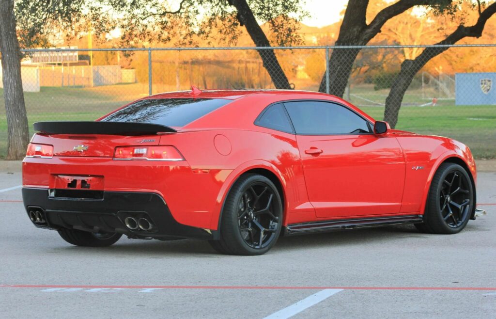 This 2015 Chevy Camaro Z/28 Proves That Power Isn’t Everything | Carscoops