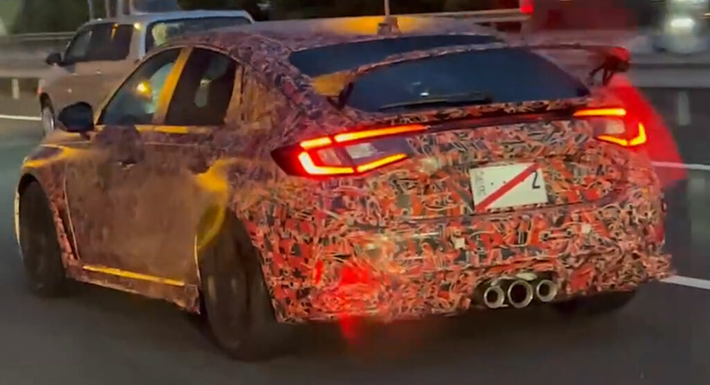  2023 Honda Civic Type R Looks At Home On Japanese Motorway