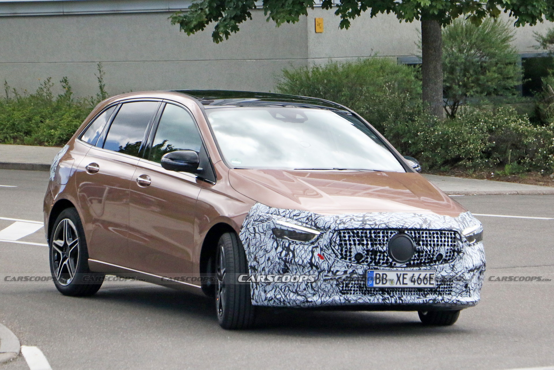 Mercedes B-Class Facelift Spied, Will Probably Be The Last Of Its Kind ...