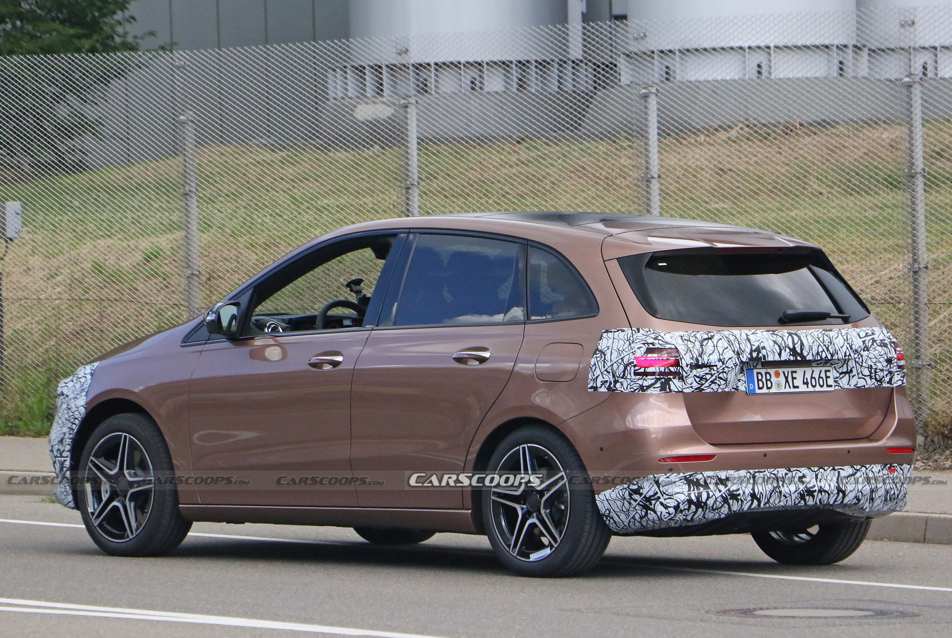 Mercedes B-Class Facelift Spied, Will Probably Be The Last Of Its Kind ...