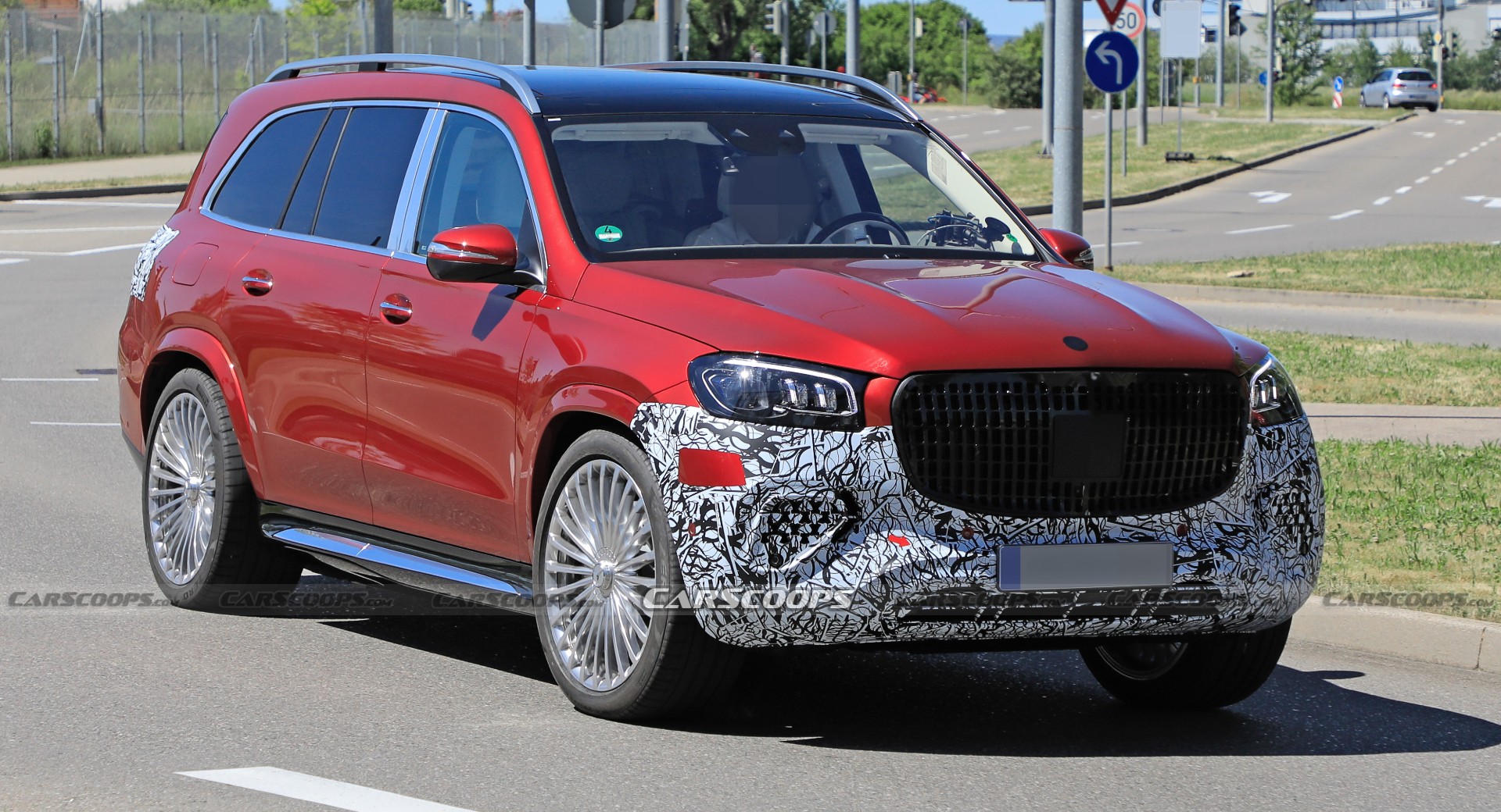 2024 Mercedes-Benz GLS SUV gets a face-lift