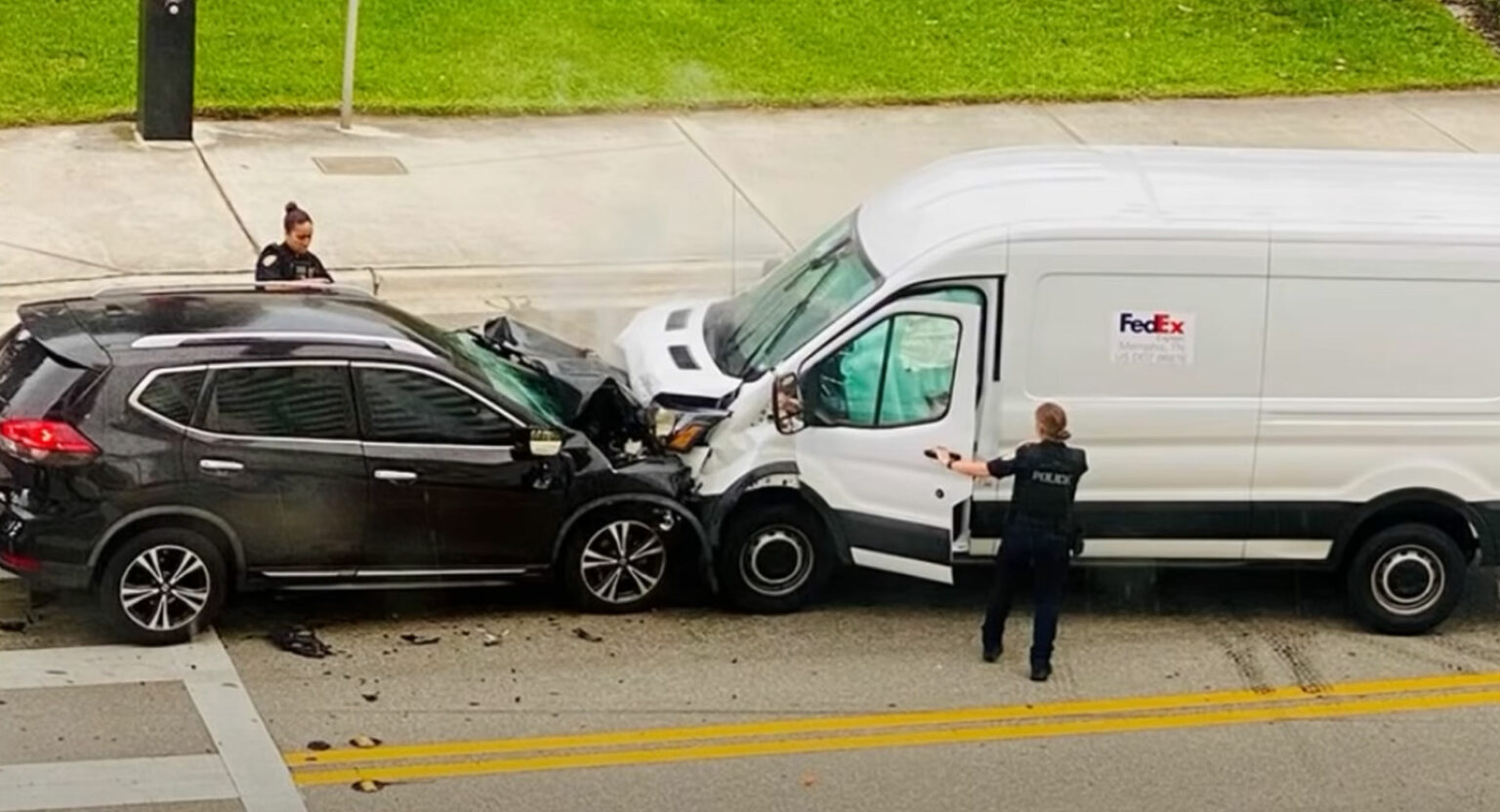 Florida Couple Crash Nissan Into FedEx Truck In ‘Road Head’ Incident ...