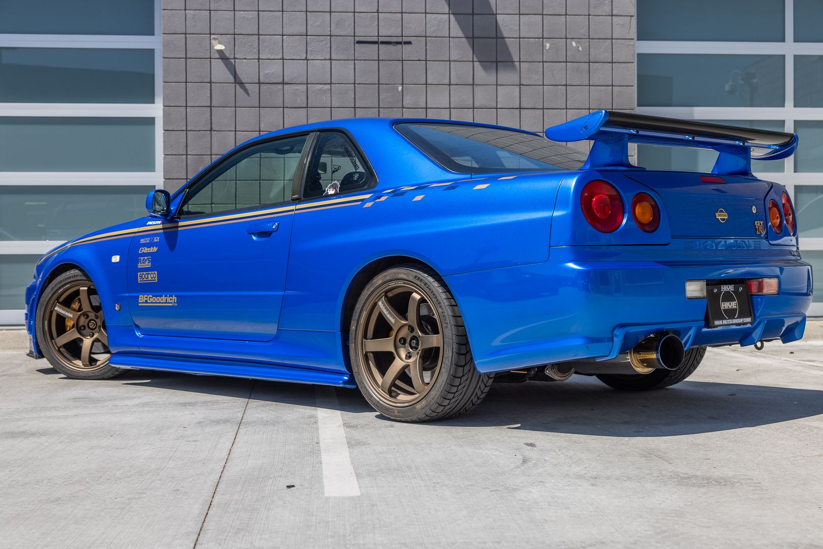 Nissan Skyline R34 GT-R V-Spec II Driven By Paul Walker Is A True Unicorn |  Carscoops