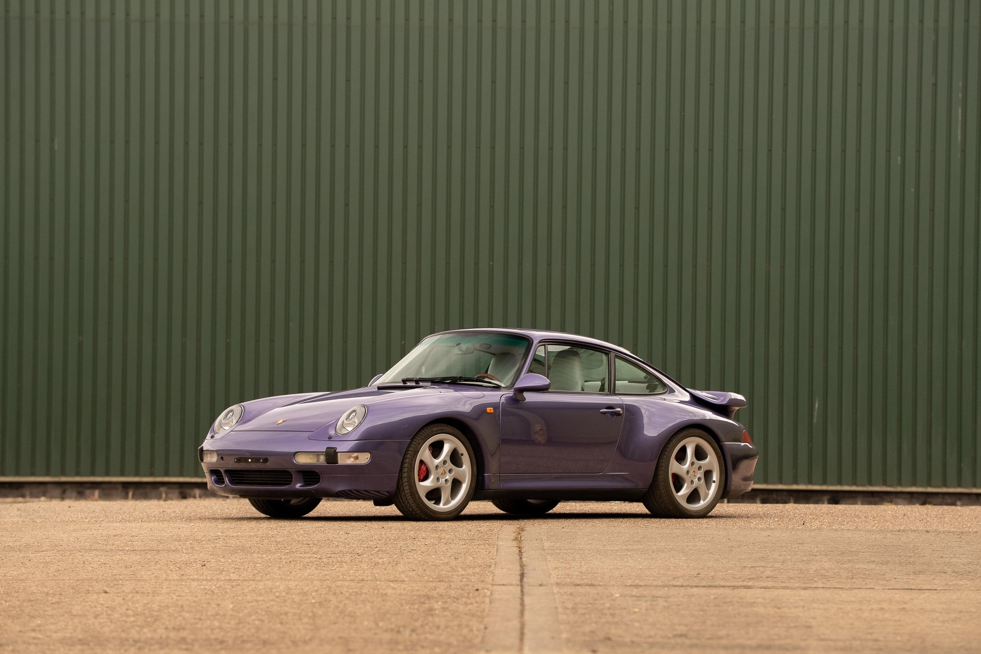 Stand Out Among Supercars With This Purple 1996 Porsche 993 Turbo ...