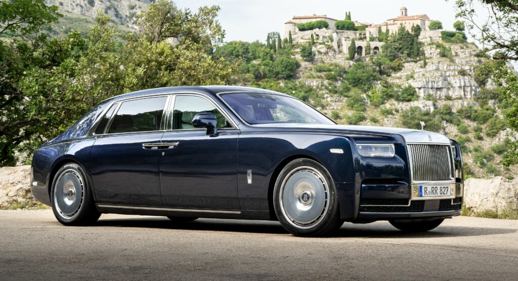 Rolls Royce Shows Off Its New Phantom Series Ii Including Bespoke