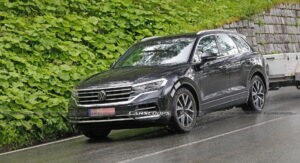 Vw Touareg Getting Ready For Its Facelift With Updated Tech And Styling Tweaks Carscoops