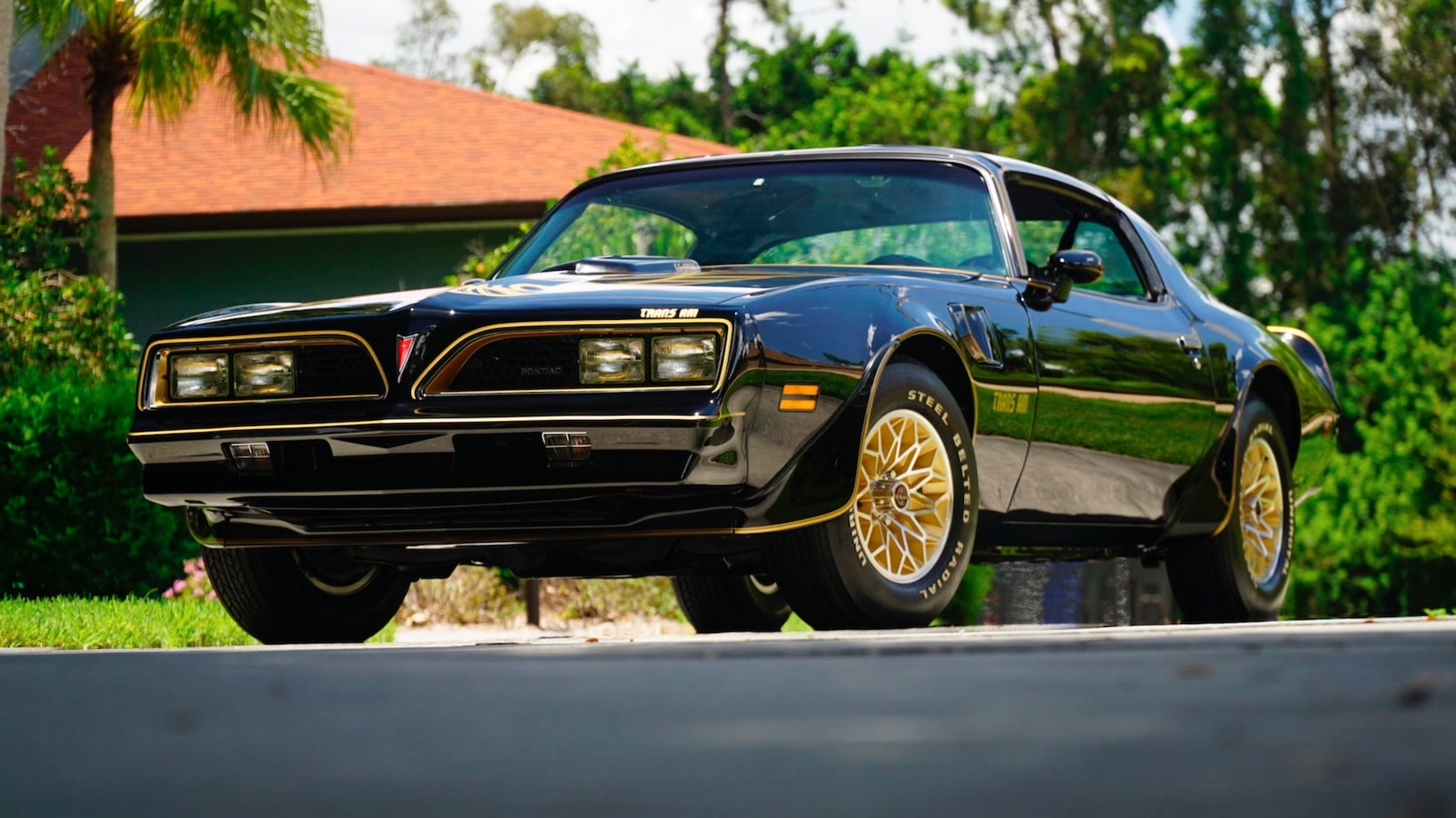 1977 Pontiac Trans Am SE With 15 Miles Is A Gilt-Edged Classic | Carscoops