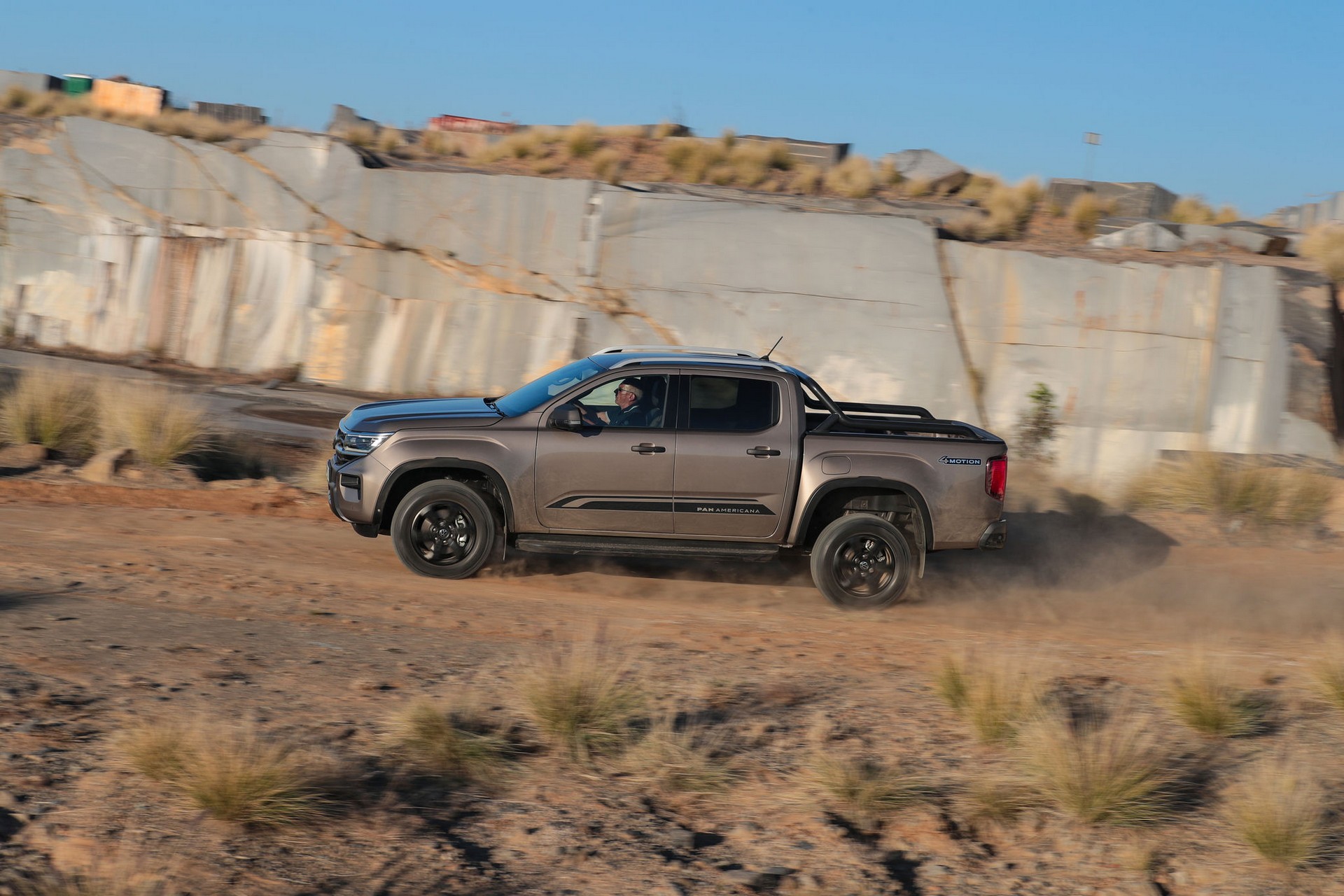 Bigger, Bolder 2023 Volkswagen Amarok Pickup Truck Has Up to 298 HP ...