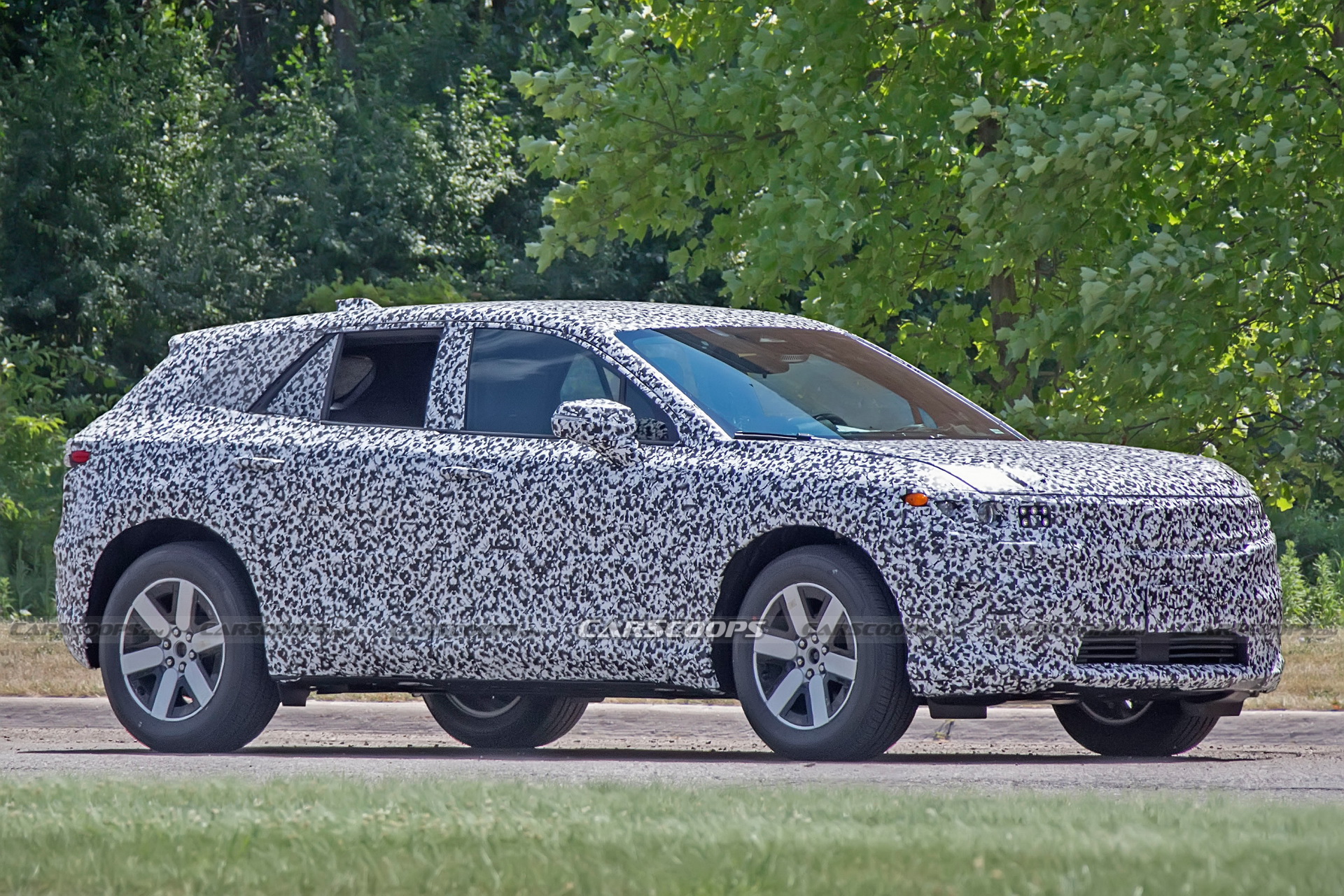 2024 Honda Prologue EV Spotted During Testing, Is It Blazer EV Based ...